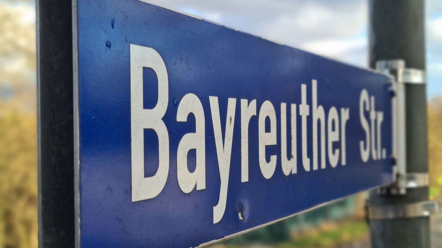 Straßenschild Bayreuther Straße in Ludwigshafen (Foto: SWR)