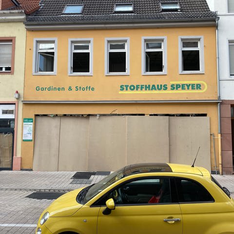 Das Haus in Speyer nach der Explosion am Freitag (Foto: SWR)