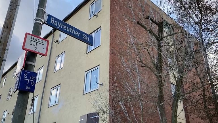 Ein Wohnblock in der Bayreuther Straße in Ludwigshafen (Foto: SWR)
