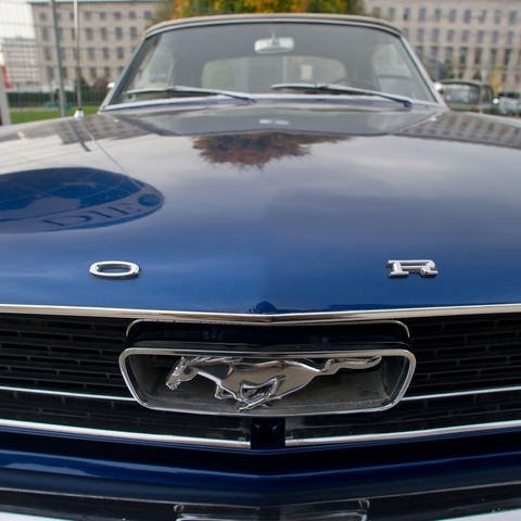 Die Front eines Ford Mustang (Foto: picture alliance / dpa | Tim Brakemeier)