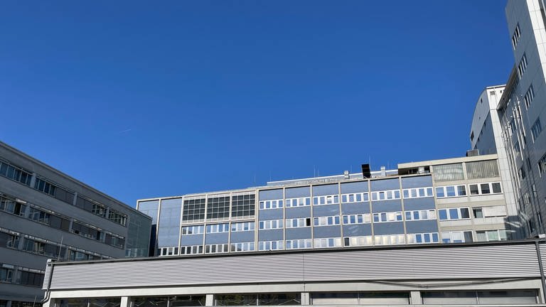 Das Klinikum Ludwigshafen (Foto: SWR)