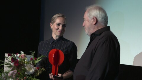 Schauspielerin Verena Altenberger hat den Preis für Schauspielkunst bekommen (Foto: SWR)