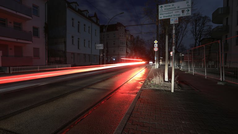 Angesichts der Energiekrise erarbeiten die Kreise und Kommunen in der Pfalz Notfallpläne für mögliche Blackouts (Foto: dpa Bildfunk, picture alliance/dpa | Jörg Carstensen)