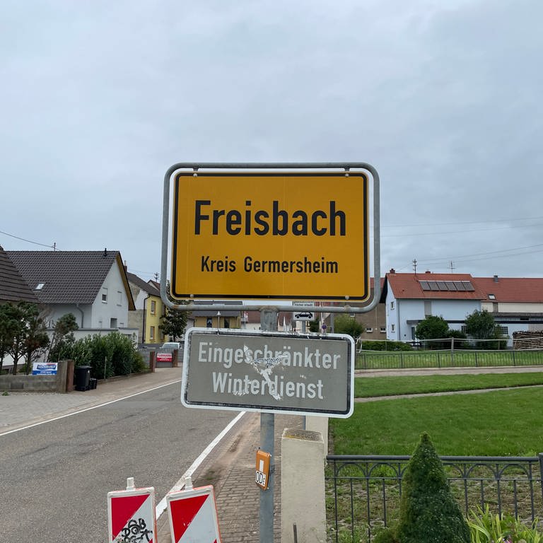 Freisbach Ortsansichten