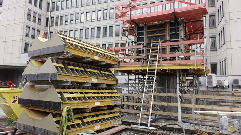 Baustellen-Begehung Hochstraße Süd LU Mai 2024
