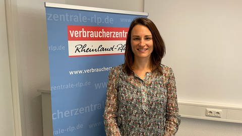 Jennifer Häußer von der Verbraucherzentrale Rheinland-Pfalz kennt sich mit Greenwashing aus (Foto: SWR)