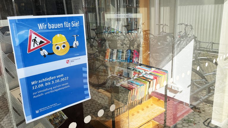 Die Mainzer Bibliothek Anna Seghers wird umgebaut schliesst für ein paar Wochen (Foto: SWR, Corinna Lutz)
