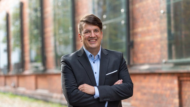Christian Viering, der grüne Kandidat für das Mainzer Oberbürgermeisteramt (Foto: Lichtrausch Fotografie / Tine Kuncke)