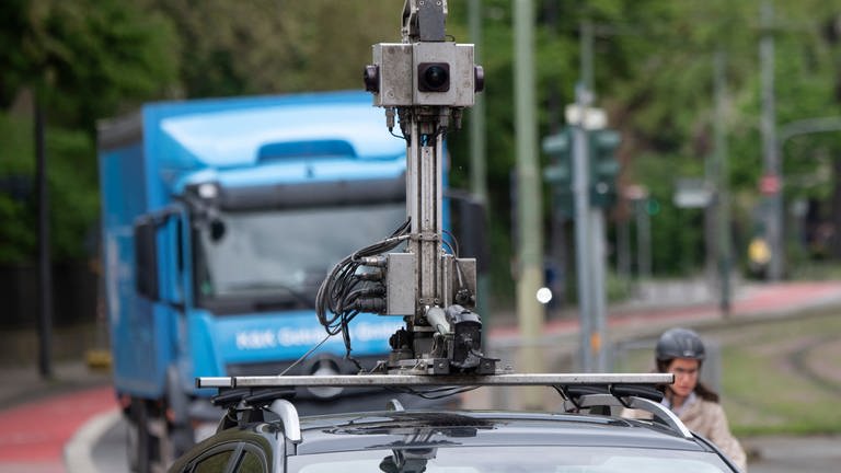 Autos mit 360-Grad Kamera in Mainz unterwegs - SWR Aktuell