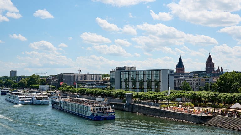 Der Tourismus in Mainz soll gestärkt werden. (Foto: dpa Bildfunk, picture alliance / CHROMORANGE | Claudia Nass)