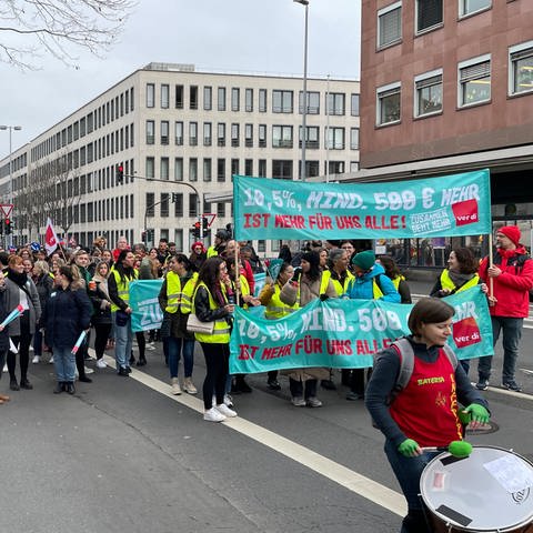 Warnstreik und Demonstration in Mainz (Foto: SWR)