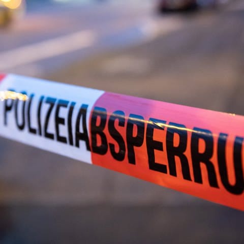 Nach stundenlanger Suche durch Polizei, Feuerwehr und Rettungskräfte wurde die vermisste Frau am Freitagvormittag tot in Saulheim gefunden. (Foto: dpa Bildfunk, dpa Patrick Seeger)