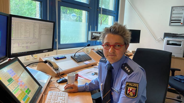 Diana Gläßer ist die Queer-Beauftragte für die Polizei in Rheinland-Pfalz. (Foto: SWR)