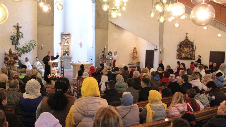 Die ukrainische Gemeinde in Mainz feiert den ersten regelmäßigen Gottesdienst. (Foto: Privat)
