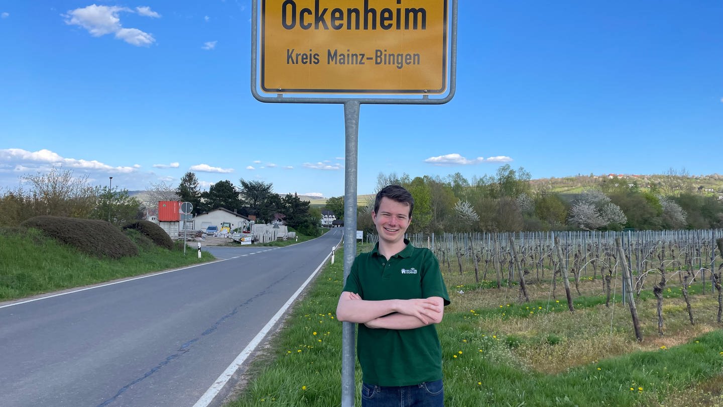 Der Schüler Christian Maidhof hat eine Kommunikations-App für Ockenheim erfunden. (Foto: SWR)