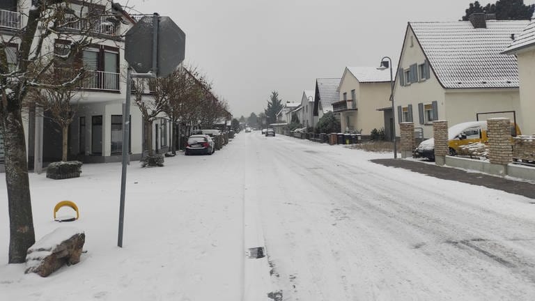 Im Raum Mainz hat es wegen Schneeglätte viele Unfalle gegeben. (Foto: SWR)