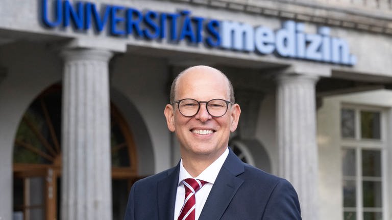 Der Vorstandsvorsitzende der Universitätsmedizin Mainz, Univ.-Prof. Dr. med. Ralf Kiesslich