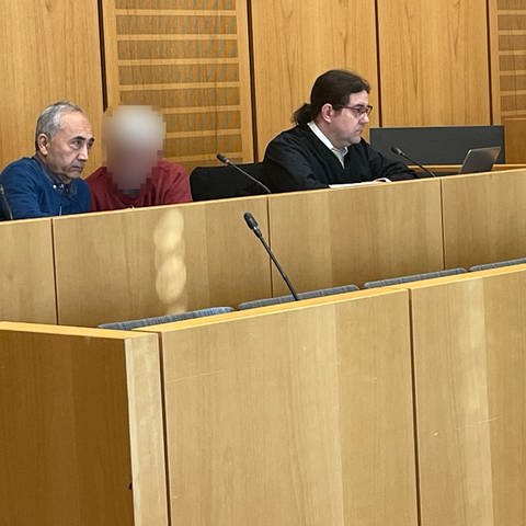 Das Landgericht Mainz hat einen 54-Jährigen wegen Totschlags verurteilt. Der Mann hatte seine Ehefrau mit einer Mullbinde erdrosselt. (Foto: SWR)