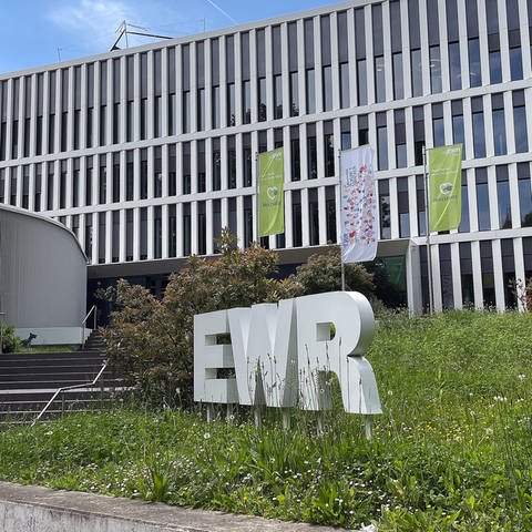 Das Verwaltungsgebäude des Energieversorgerss EWR in Worms