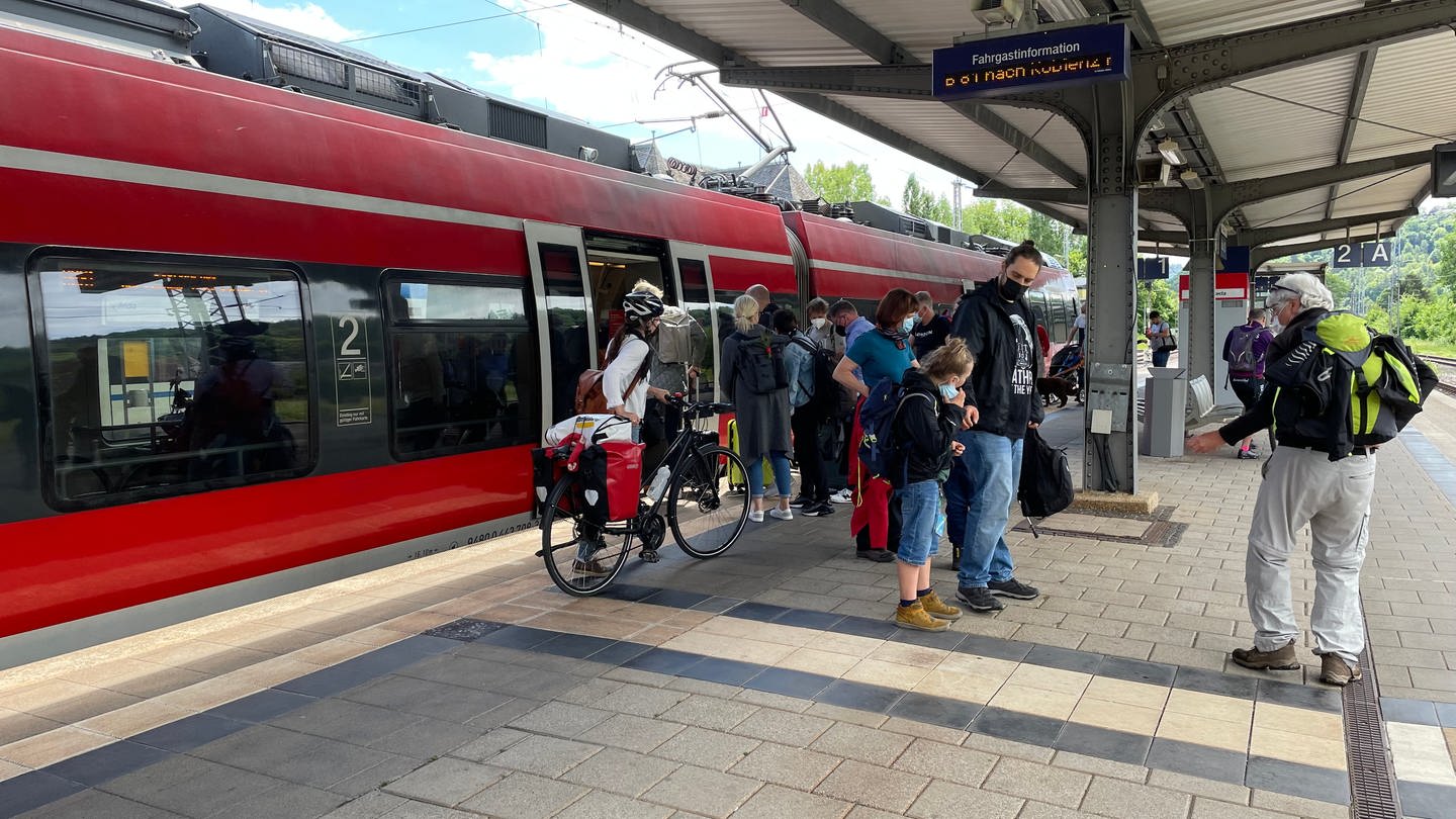 Mit dem 9-Euro-Ticket sind an Pfingsten auch viele Menschen in der Region Trier unterwegs gewesen
