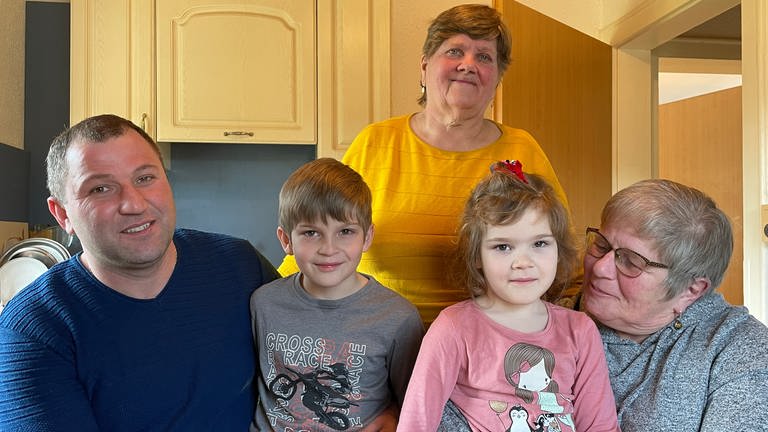 Mischa und seine Familie stammen aus der Ukraine, aus Charkiw. Sie haben in der Eifel ein neues Zuhause gefunden. (Foto: SWR, Vasilij Kotov)