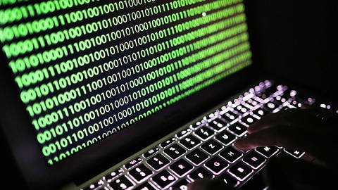 Auch in der Region Trier sehen sich unternehmen zunehmend Cyberattacken ausgesetzt. (Foto: dpa Bildfunk, Picture Alliance)