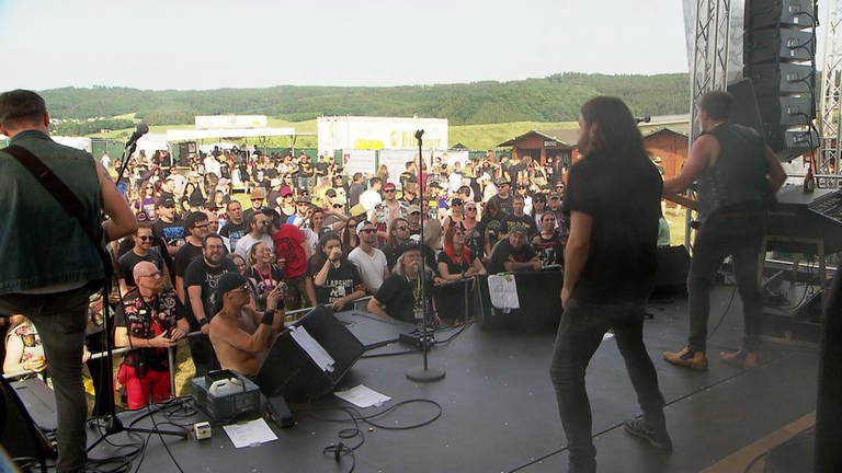 Kult Metal Fest in der Eifel (Foto: SWR)