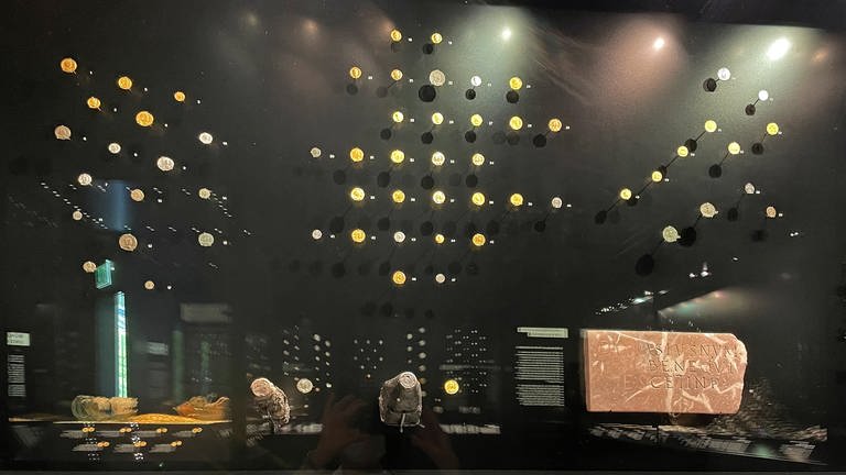 Der Goldschatz im Münzkabinett im Rheinischen Landesmuseum Trier (Foto: SWR)