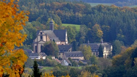 Das Kloster Himmerod liegt im Salmtal im Landkreis Bernkastel-Wittlich in der Eifel