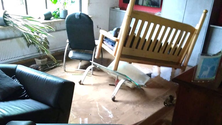 Das reinste Chaos im Wohnzimmer. (Foto: privat (Hans Casel))