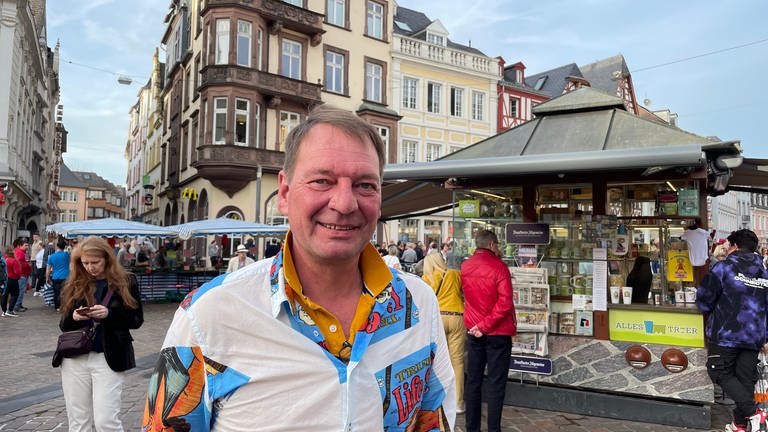 Für Patrick Sterzenbach, Vorsitzender der City Initiative Trier, ist Trier eine der schönsten Einkaufsstädte.  (Foto: SWR, Lara Bousch)