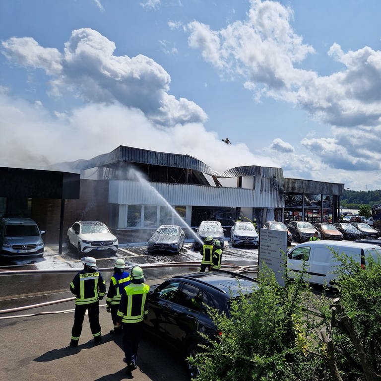 Brand einer Lagerhalle in Wittlich. (Foto: Florian Blaes)