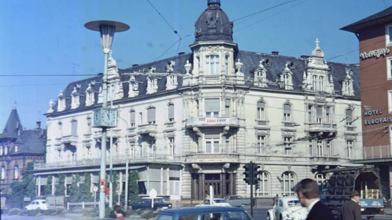 So sah das Hotel Porta Nigra noch 1965 aus: Damals stand der Abriss unmittelbar bevor.