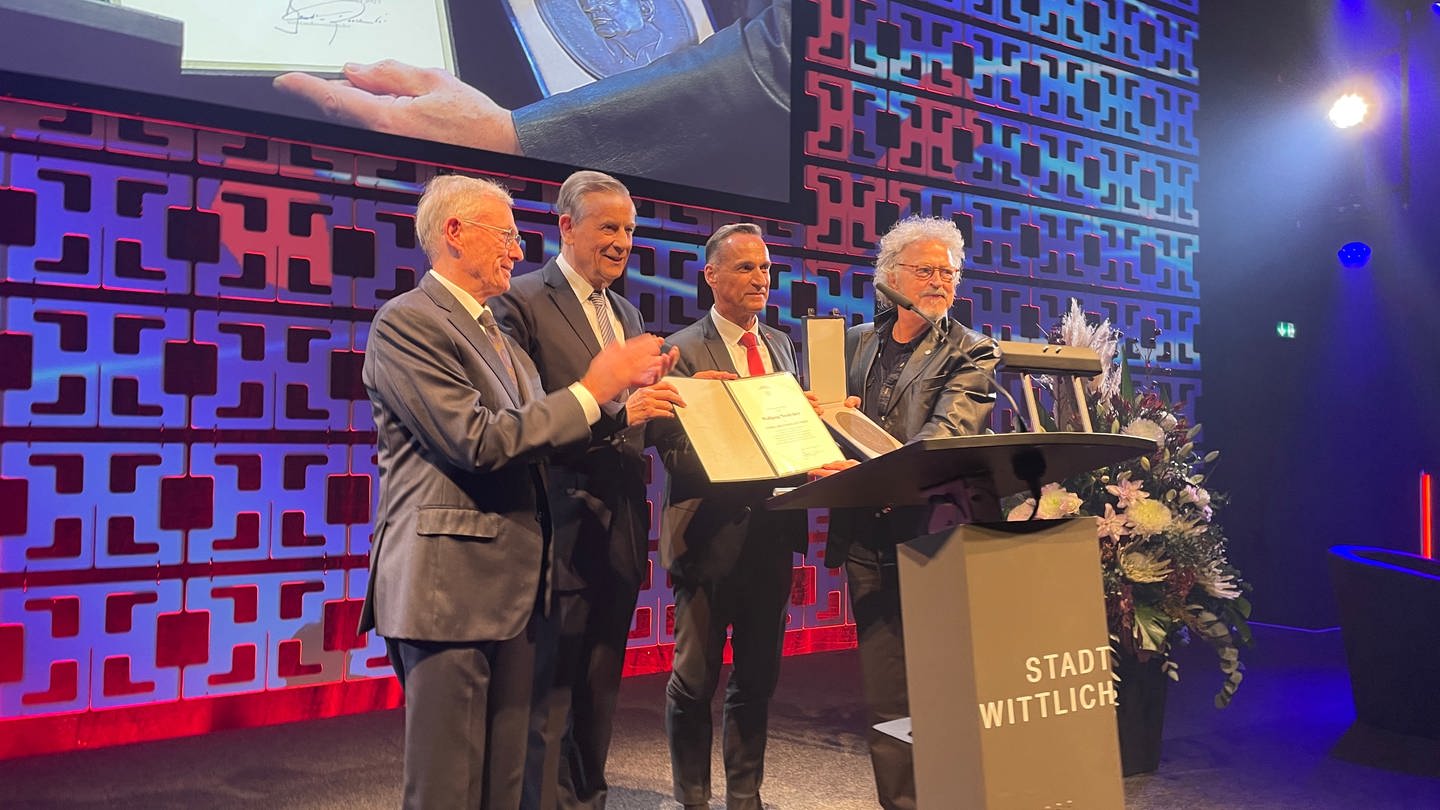 Wolfgang Niedecken hat den Georg-Meistermann-Preis der Stadt Wittlich bekommen. (Foto: SWR, Christian Altmayer)