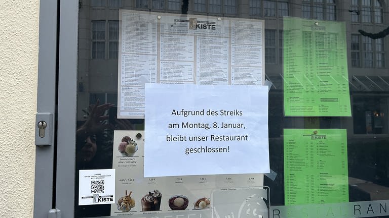 Viele Geschäfte und Ärzte haben wegen der Bauerndemo in Trier am 8. Januar geschlossen (Foto: SWR)