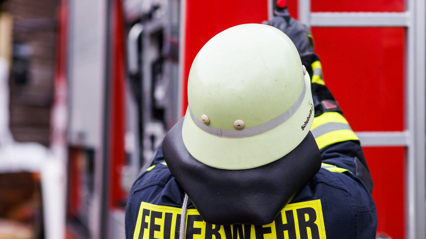 Feuerwehrübung auf dem Truppenübungsplatz Baumholder (Foto: dpa Bildfunk, picture alliance/dpa | Philipp von Ditfurth)