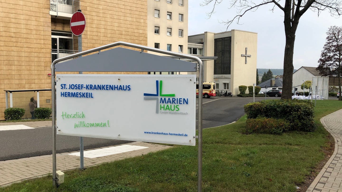 Das Krankenhaus Hermeskeil passt sein Angebot mehr an die Bedürfnisse von älteren Menschen an. (Foto: SWR, Martin Schmitt)