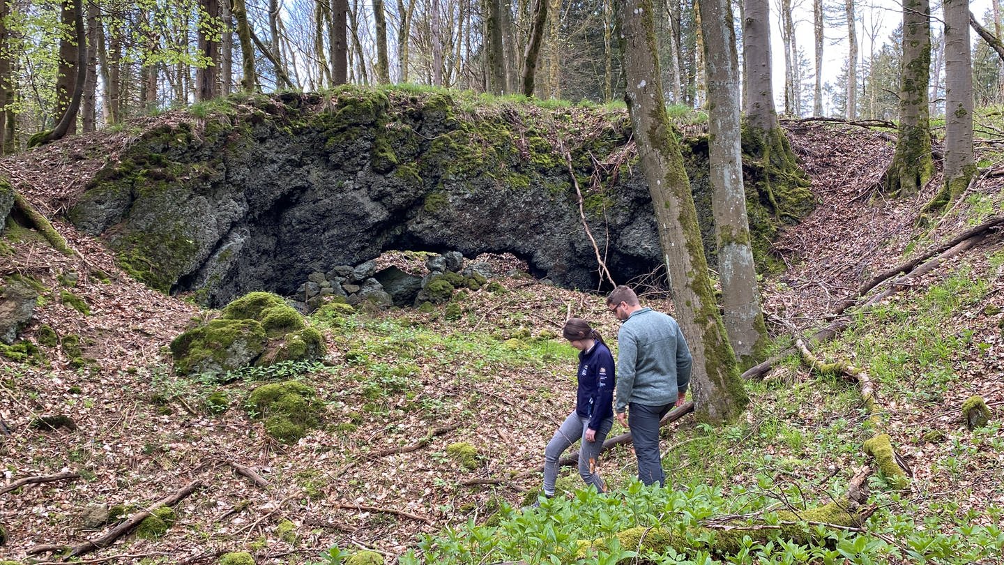 Auf Schatzsuche im historisch, wissenschaftlich und touristisch interessanten Teil der Vulkaneifel rund um Kirchweiler. (Foto: SWR, Anna-Carina Blessmann)