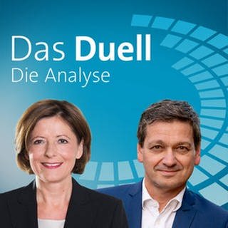 Malu Dreyer, die Spitzen·kandidatin von der SPD und Christian Baldauf, der Spitzen·kanditat von der CDU auf blauer Grafik, dazu der Schrift·zug: Das Duell - die Analyse