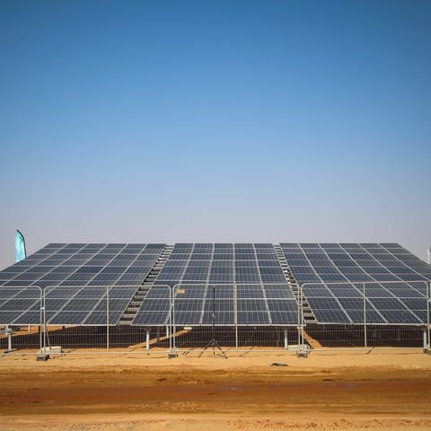 Solarpanel, Saudi-Arabien (Foto: picture-alliance / Reportdienste, picture alliance / DPPI media | JULIEN DELFOSSE)