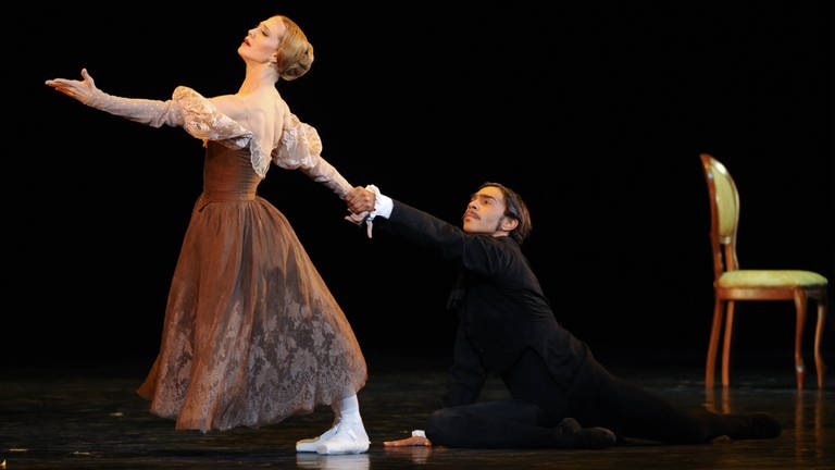 Alicia Amatriain als Tatjana and Jason Reilly als Onegin in Crankos Ballett "Onegin"