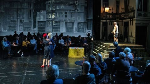 Die Reise des G. Mastorna von Federico Fellini auf beiden Bühnen am Theater Heidelberg