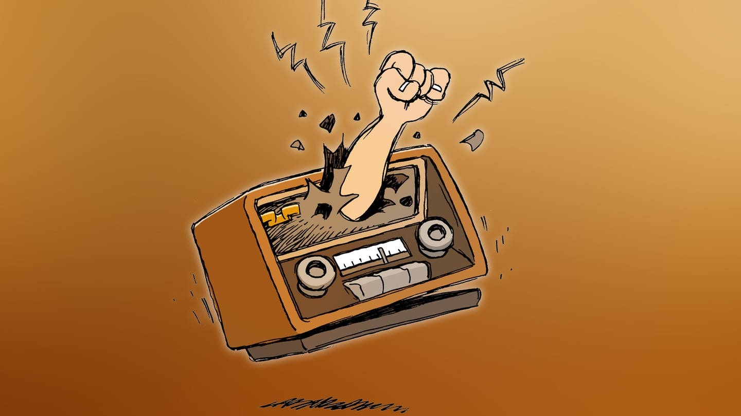 Cartoon: Eine Faust kommt aus einem Radio (Foto: SWR, Flix)