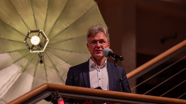Eröffnung der ARD Hörspieltage: Rede von Karlsruher Oberbürgermeister Frank Mentrup (Foto: SWR, Uwe Riehm)