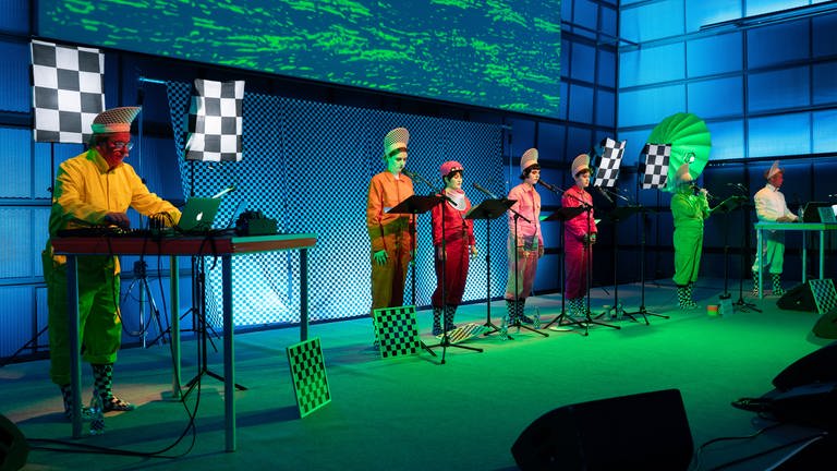 Fotos von der Aufführung des Live-Hörspiels "Die Tetris" bei den ARD Hörspieltagen 2023 (Foto: SWR, Uwe Riehm)