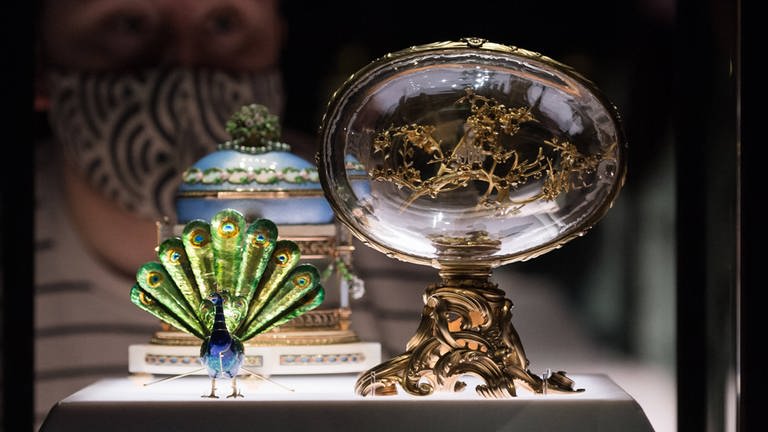 Fabergé-Eier in London: Ausstellung „Romance To Revolution“ im Victoria and Albert Museum (2021) (Foto: IMAGO, NurPhoto)