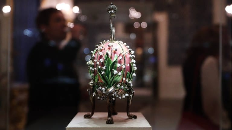 Fabergé-Ei in Sankt Petersburg: Das Maiglöckchen-Ei im Fabergé-Museum (Foto: IMAGO, ITAR-TASS)