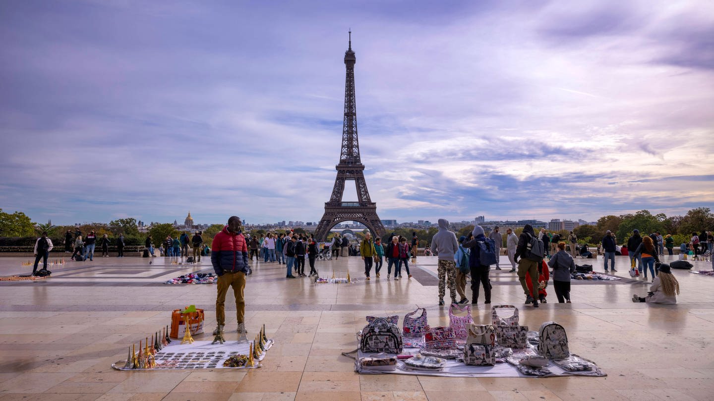 Eiffelturm,in Paris (Foto: IMAGO, IMAGO / imagebroker)