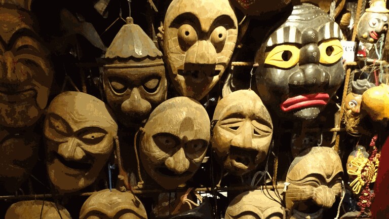 Asienraum mit Masken aus Südkorea (Foto: Pressestelle, Maskenmuseum)