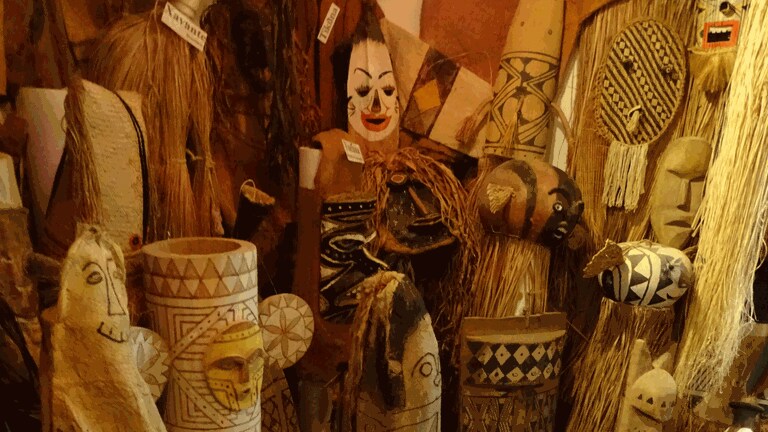 Amerikaraum mit Masken vom Amazonas (Foto: Pressestelle, Maskenmuseum)